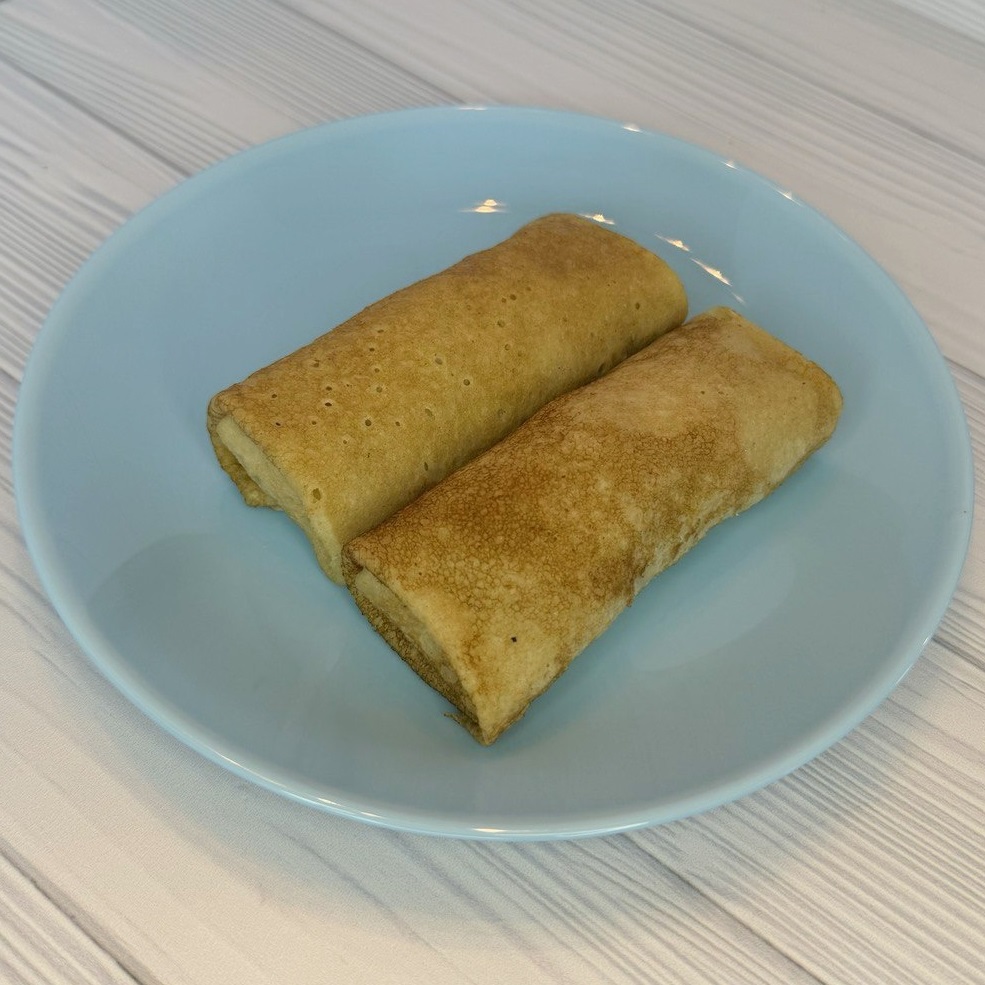 Блинчики  с яблоком и корицей